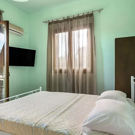 Old Boat Double 5 * Nikiana